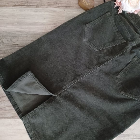 WOMEN'S CORDUROY SKIRT BRAND NEAR & DEAR / SIZE S / OLIVE GREEN COLOR - Picture 5 of 8